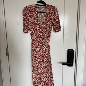 Rouje Gabin Ecru Roses in Size 38. US6. Excellent condition.